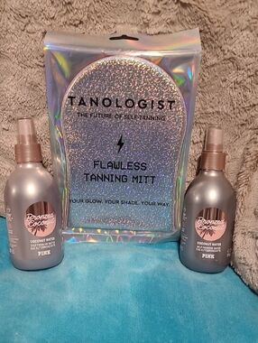 ⛱️🌞PINK Bronzed Coconut Self-Tanning Water With Tanologist Tanning Mitt🌞⛱️